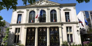 Façade de la mairie de Courbevoie